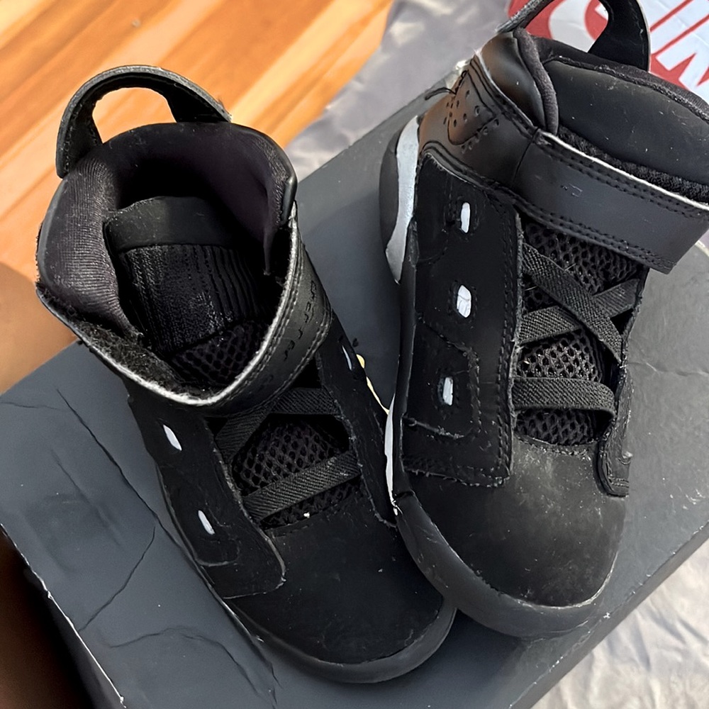 Toddler shoes